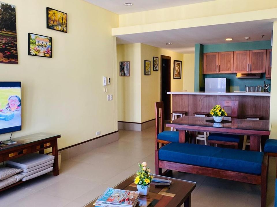 Anvaya Cove Penthouse Unit 10-2 BR. Apartment Morong  Bagian luar foto